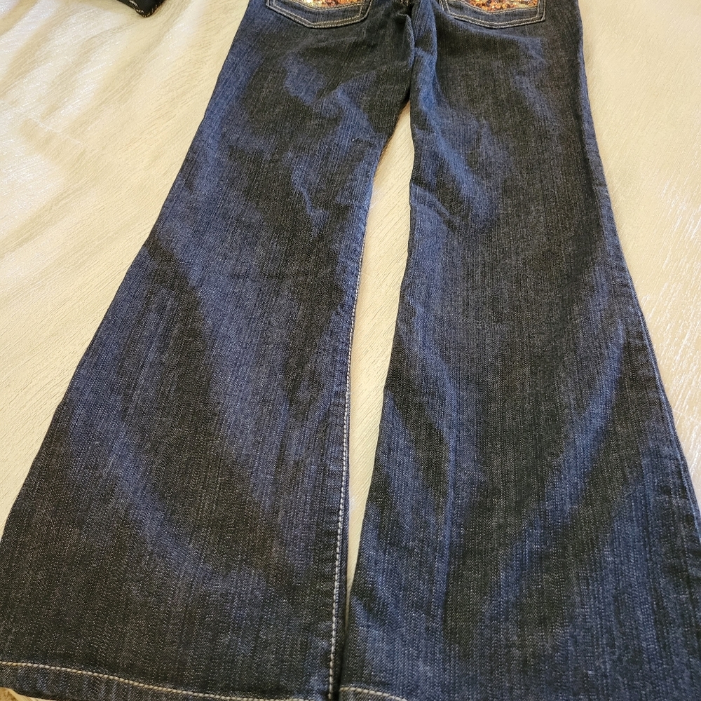 Cache Jeans - Picture 7 of 7